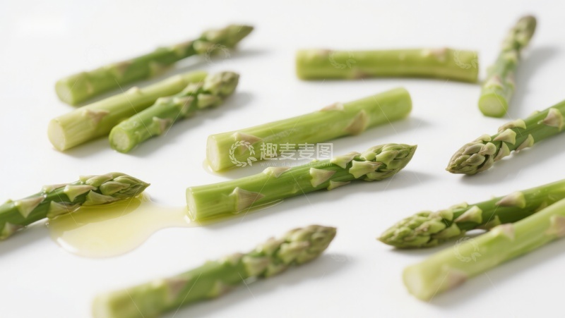 高清大图下载【趣麦麦图】新鲜芦笋配橄榄油特写