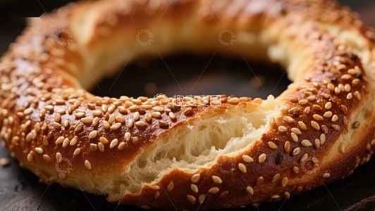 金黄芝麻面包圈特写