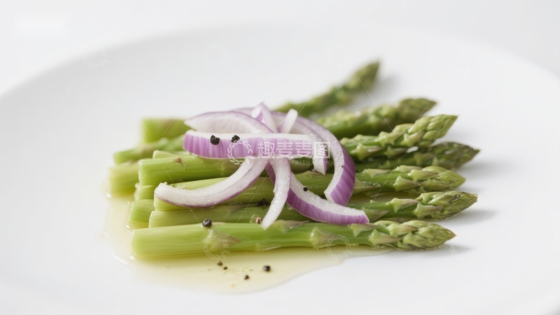高清大图下载【趣麦麦图】芦笋配红洋葱摆盘
