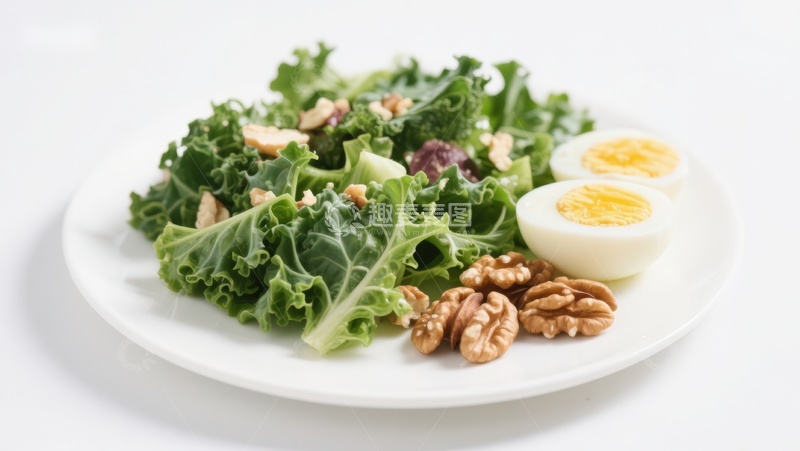 高清大图下载【趣麦麦图】羽衣甘蓝沙拉配鸡蛋和核桃