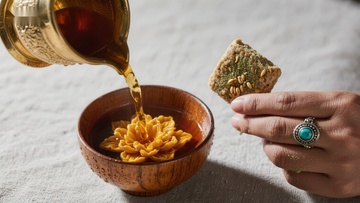 茶香四溢：手工茶点与花茶的完美结合