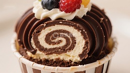 巧克力奶油卷蛋糕