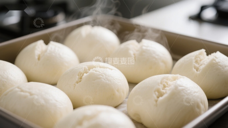 高清大图下载【趣麦麦图】新鲜出炉的包子冒着热气