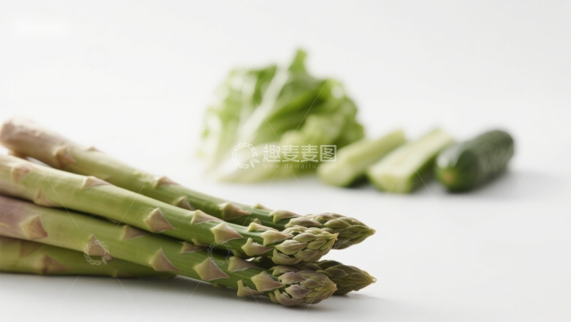 高清大图下载【趣麦麦图】新鲜芦笋与蔬菜特写