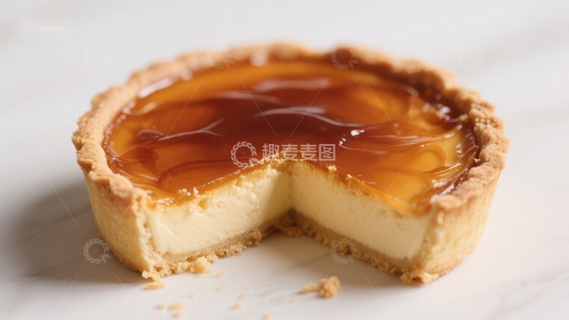 高清大图下载【趣麦麦图】焦糖奶酪挞，切开一角展示内馅