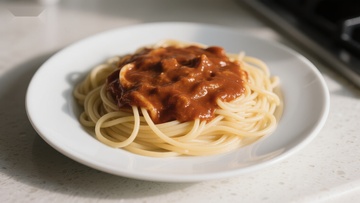 意大利面配浓郁酱汁