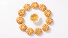 饼干围圈茶杯，简洁美食构图