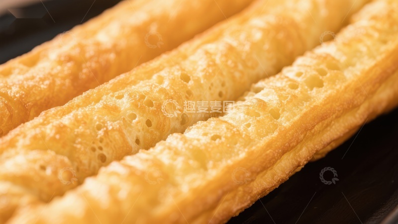 高清大图下载【趣麦麦图】金黄酥脆的油条特写