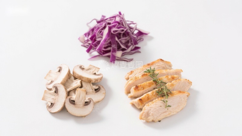 高清大图下载【趣麦麦图】鸡胸肉配蘑菇和紫甘蓝