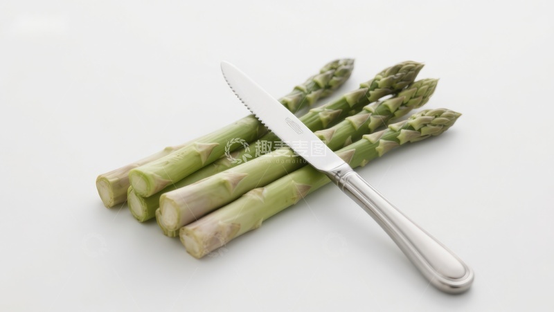 高清大图下载【趣麦麦图】-刀与芦笋的静物摆拍