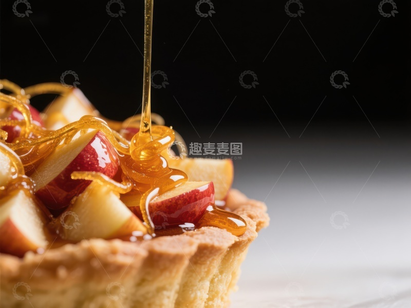 高清大图下载【趣麦麦图】蜂蜜淋洒在苹果挞上