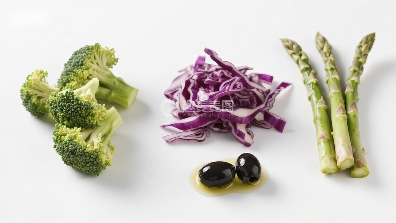 高清大图下载【趣麦麦图】新鲜蔬菜与橄榄油摆盘