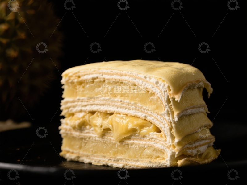 高清大图下载【趣麦麦图】金黄色榴莲千层蛋糕特写