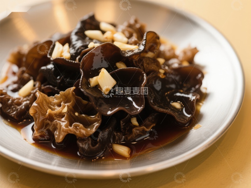 高清大图下载【趣麦麦图】-木耳炒蒜片美食特写