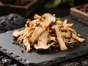 香辣炒蘑菇，美味佳肴