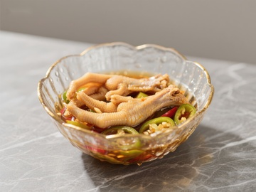 酸辣鸡爪，清新美味