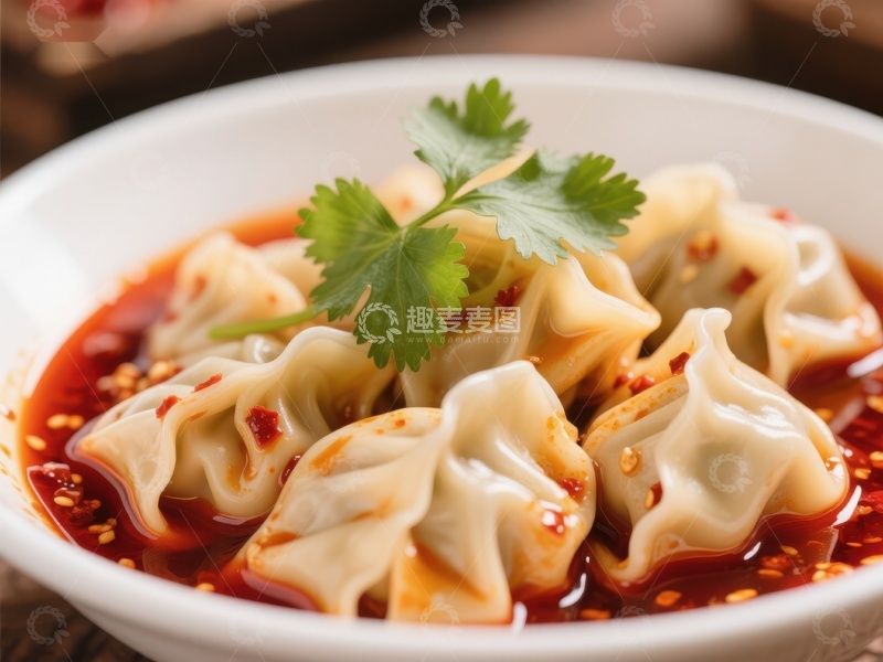 高清大图下载【趣麦麦图】麻辣水饺配香菜点缀