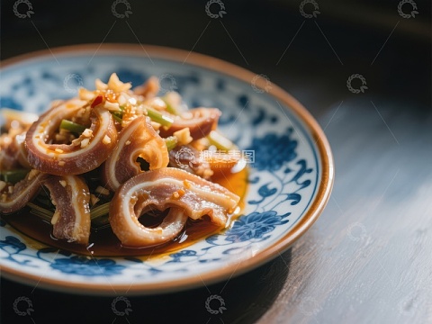 香辣猪肚配葱花美食