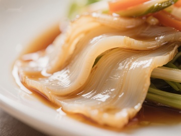 清炒洋葱与蔬菜的美味佳肴