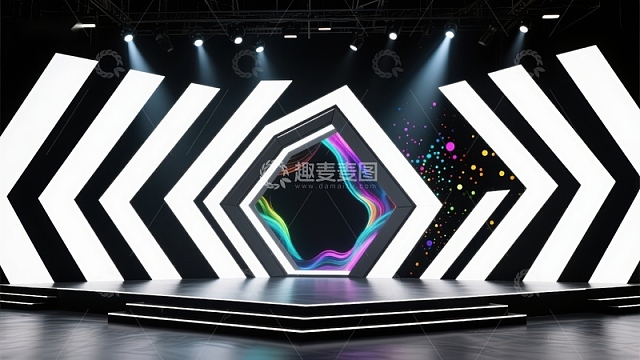现代舞台设计：几何灯光与色彩交织