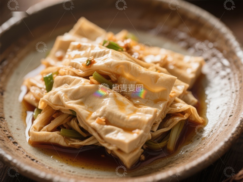 高清大图下载【趣麦麦图】美味豆腐菜肴，搭配蔬菜与酱汁