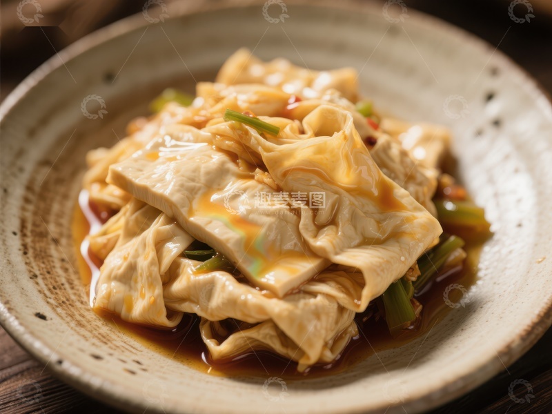 高清大图下载【趣麦麦图】美味豆腐皮配蔬菜酱汁