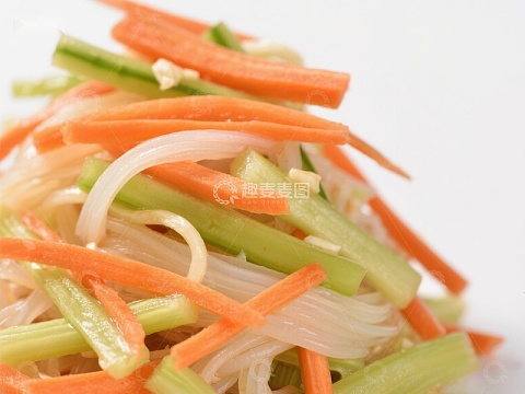 清爽蔬菜拌粉条