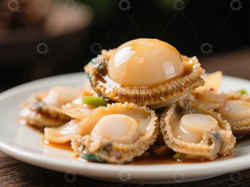 鲜美鲍鱼料理，诱人光泽