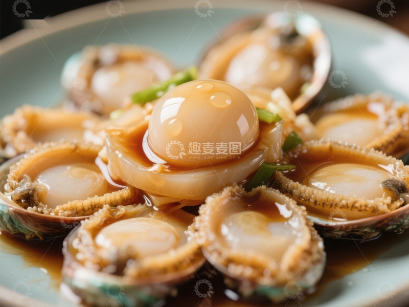 鲜美鲍鱼料理，精致摆盘