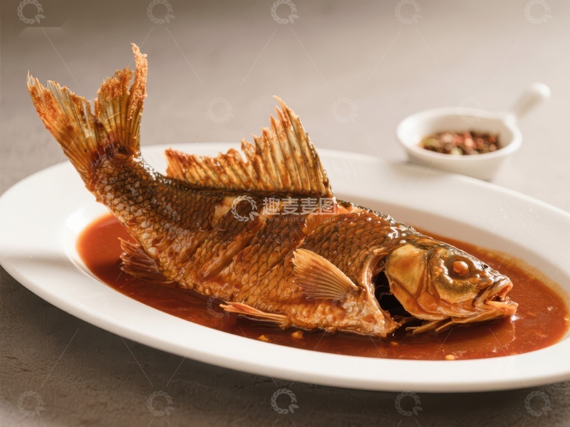高清大图下载【趣麦麦图】红烧鱼摆盘精美