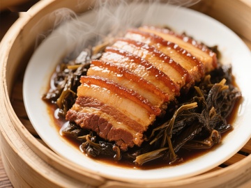 梅菜扣肉：传统中式蒸菜