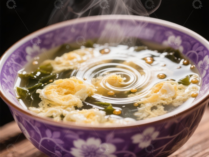 高清大图下载【趣麦麦图】热气腾腾的紫碗蛋花汤