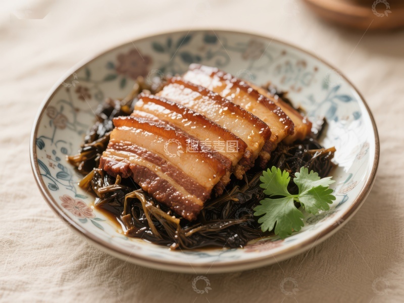 高清大图下载【趣麦麦图】红烧肉配干菜，传统中式美食