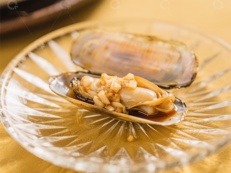 高清大图下载【趣麦麦图】蒜蓉蒸贻贝，晶莹盘中呈现