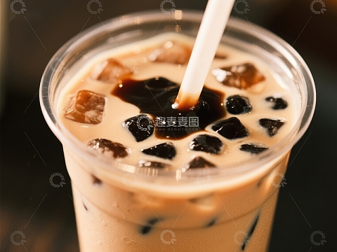 冰奶茶与珍珠的完美结合