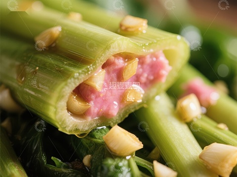 秋葵酿肉，清新美味的健康佳肴