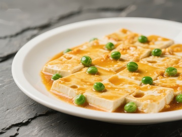 金汤豆腐配青豆