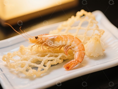 精致虾料理配金丝饼