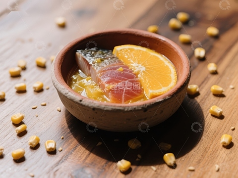 橙片鱼肉碗配玉米粒