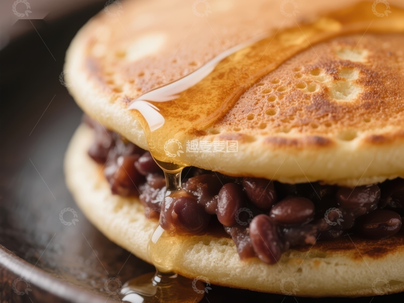 高清大图下载【趣麦麦图】黑豆夹心煎饼淋蜂蜜
