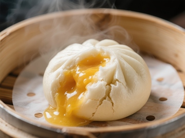 热腾腾的流沙包