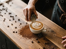 咖啡师制作拉花艺术