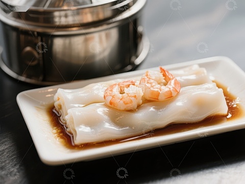 鲜虾肠粉，淋上酱油的美味佳肴