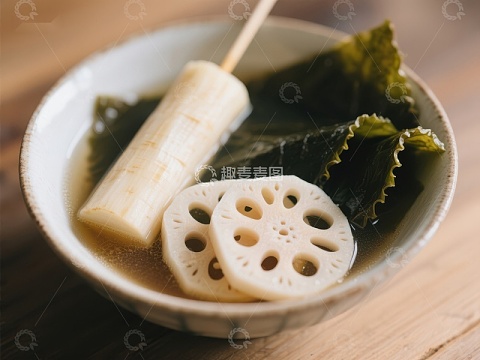 莲藕海带汤，传统养生美食