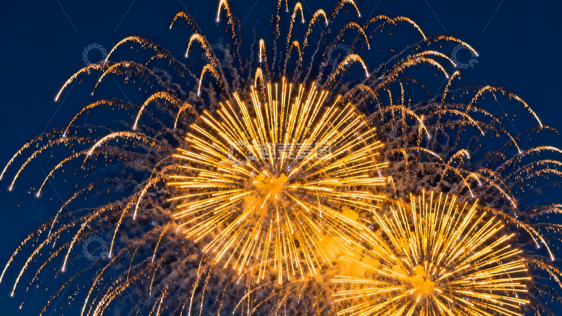 高清大图下载【趣麦麦图】夜空烟花绽放绚丽光芒