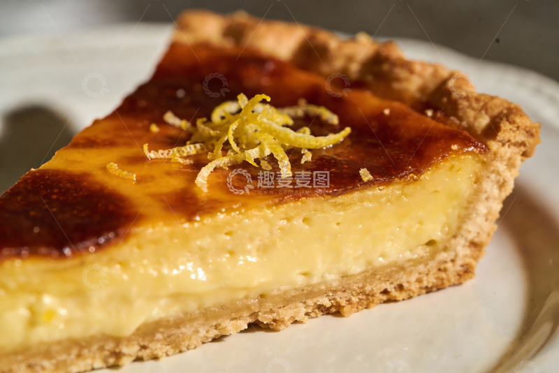 高清大图下载【趣麦麦图】金黄色柠檬派特写