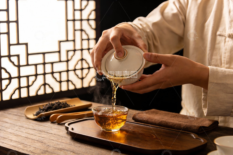 高清大图下载【趣麦麦图】传统茶艺师冲泡功夫茶