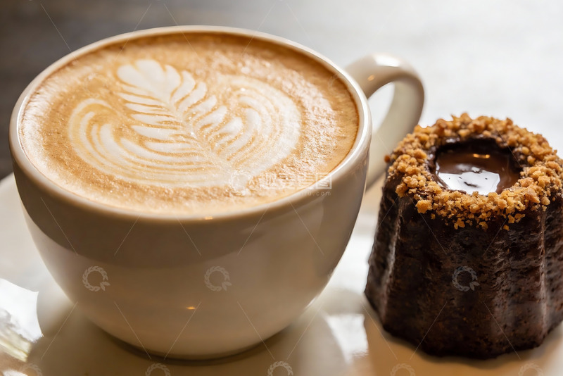 高清大图下载【趣麦麦图】咖啡拉花与巧克力蛋糕