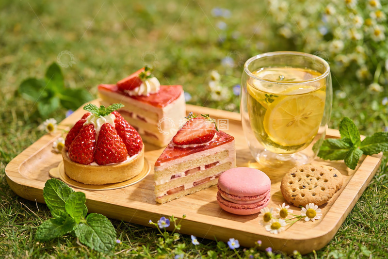 高清大图下载【趣麦麦图】户外草莓甜点下午茶