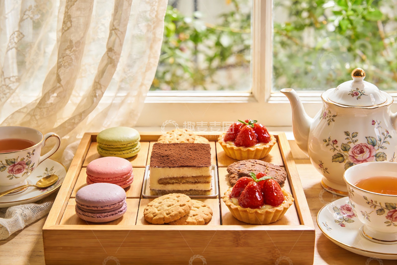 高清大图下载【趣麦麦图】窗边下午茶点心与茶具